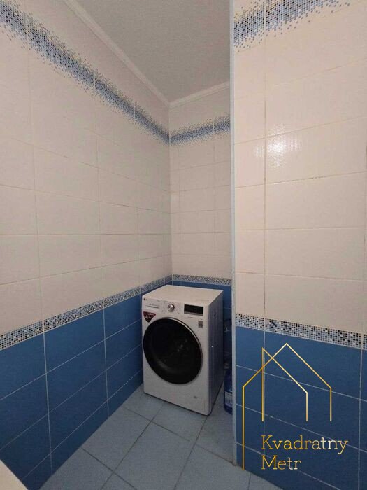 4-кімн зі своїм індив. газовим опаленням! вул. Ген. Бочарова! — photo 8