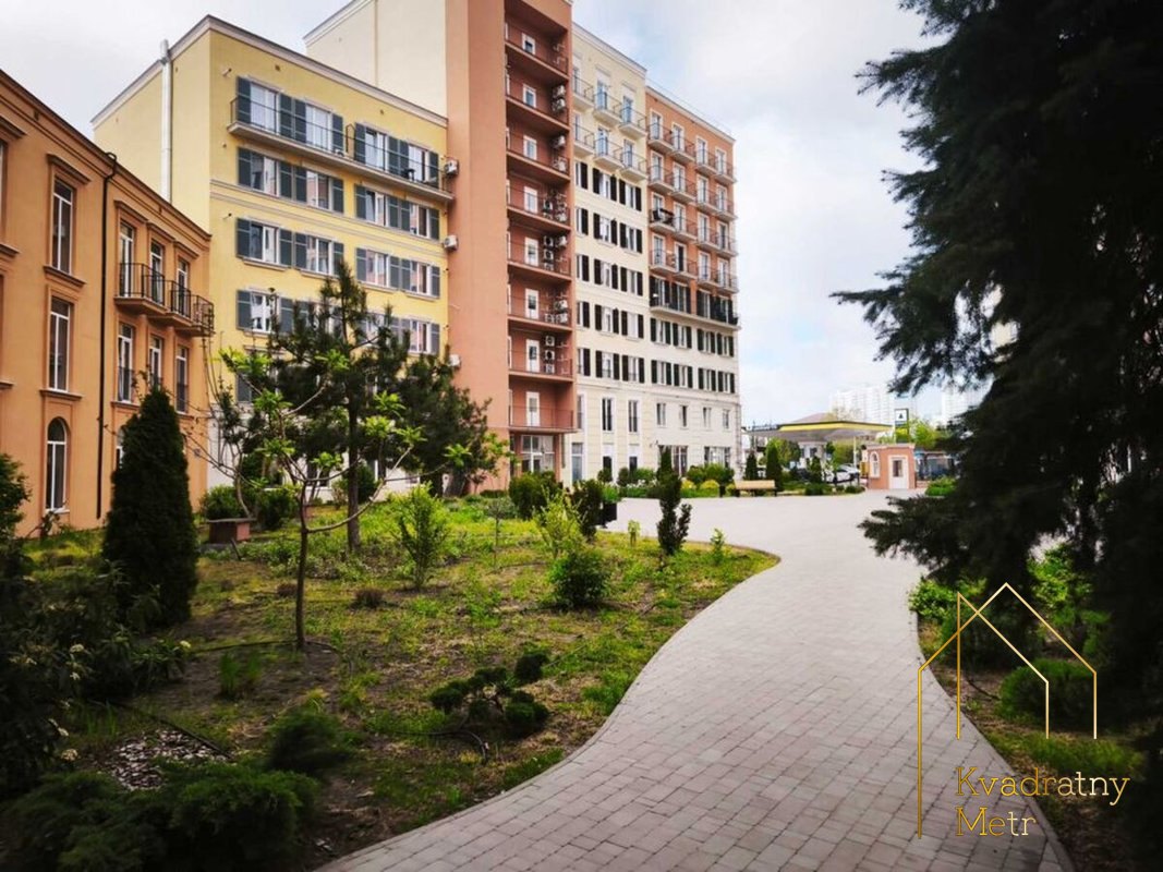 Малоэтажный дом.ул. Инглези. ТОП ЦЕНА — photo 1