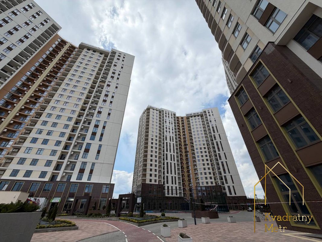 ТОП! 60 Жемчужина! 1-комн с ремонтом! Вид на ипподром! — photo 9