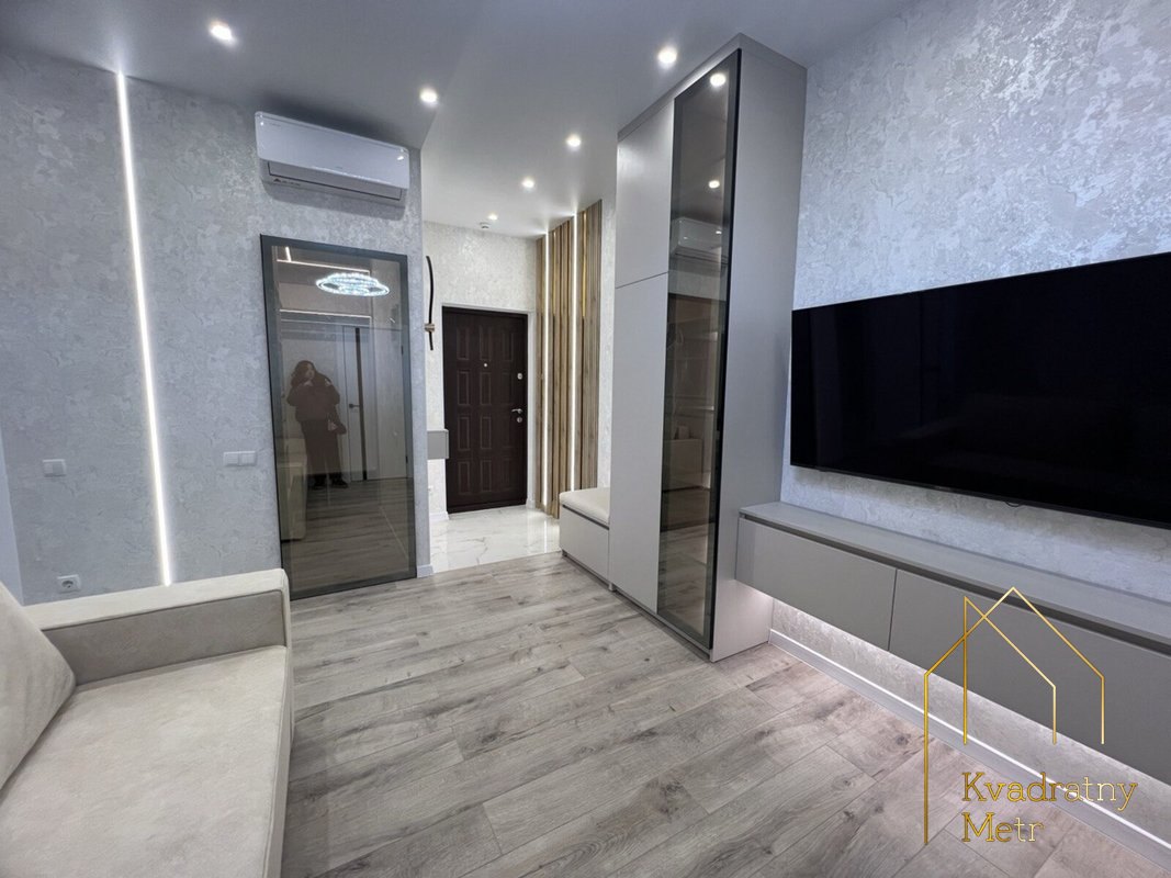 Продажба апартаменти 1-стаен, 52 м², Хаджибейський — снимка 4