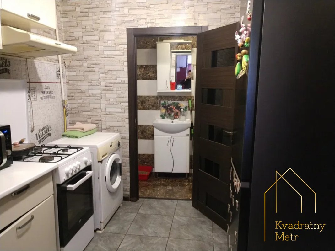 Продам 2 ком. квартиру на Мясоедовской! — photo 11