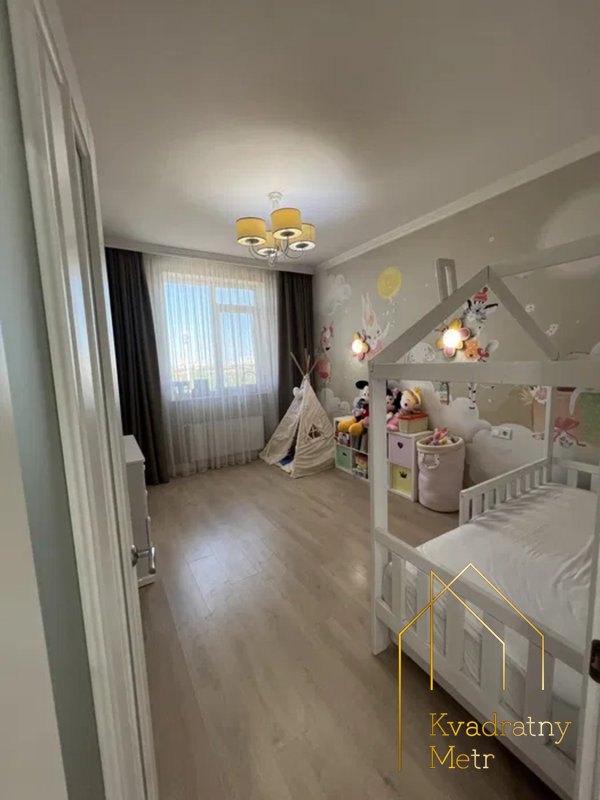 Продам 2 ком. квартиру в ЖК 12 Жемчужина! — снимка 10