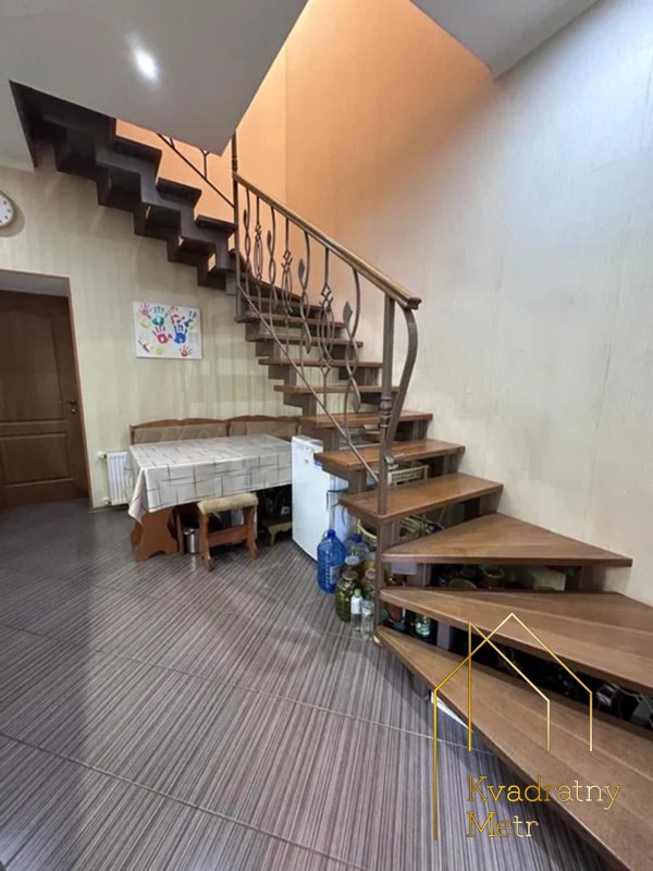 Продам 3-комнат квартиру на земле! ул. Балковская! район автовокзала! — photo 10