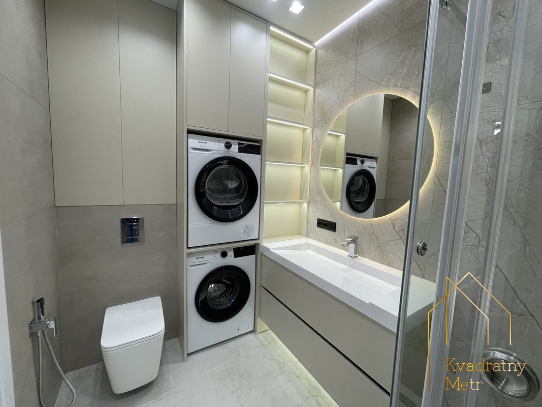 Продам видовую ЖК 'Акрополь-3' 2-ком. квартиру — фото 12